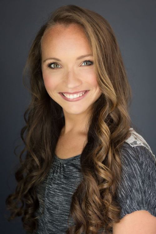 Tessia Sammons